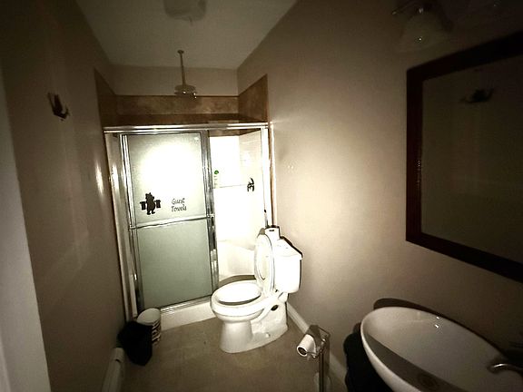 3rd image of 354 E Lower Rock Creek Rd