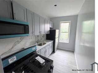 2092 Ryer Ave Floor 3, Bronx, NY 10457