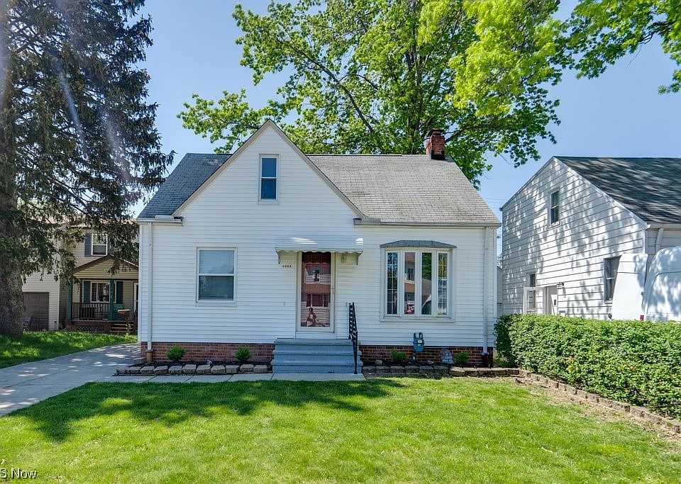 1st image of 4003 Wood Ave