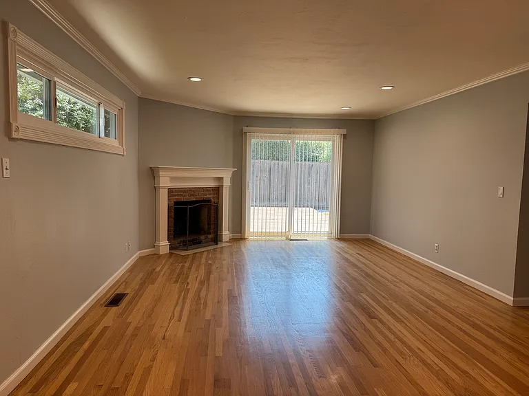 3724 Carlitos Ct — Photo 7
