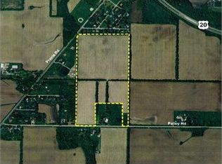 4621 Pelley Rd, Rockford, IL 61102