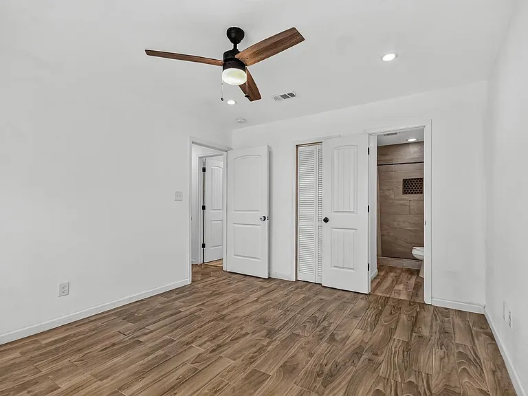 4530 Stanford Ct — Photo 12