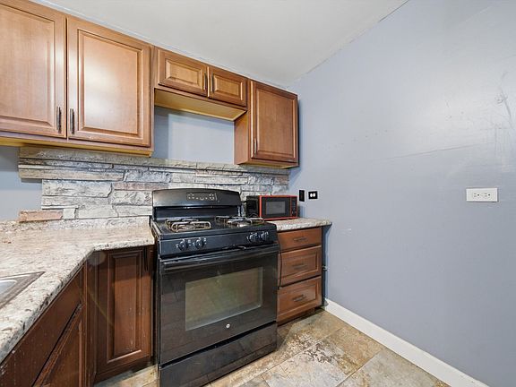 4th image of 7854 S South Shore Dr APT 306