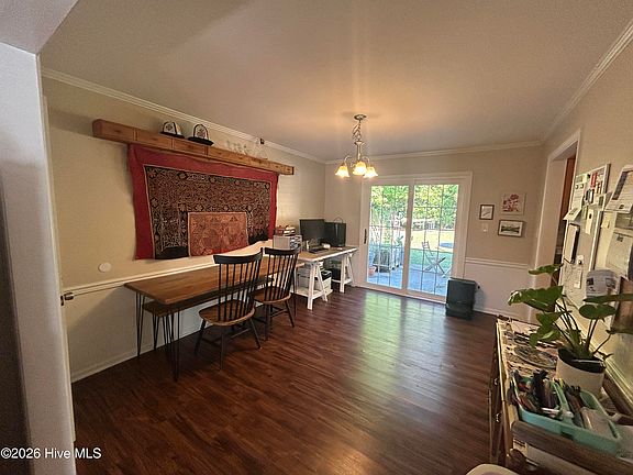 4th image of 109 Jennie Dr