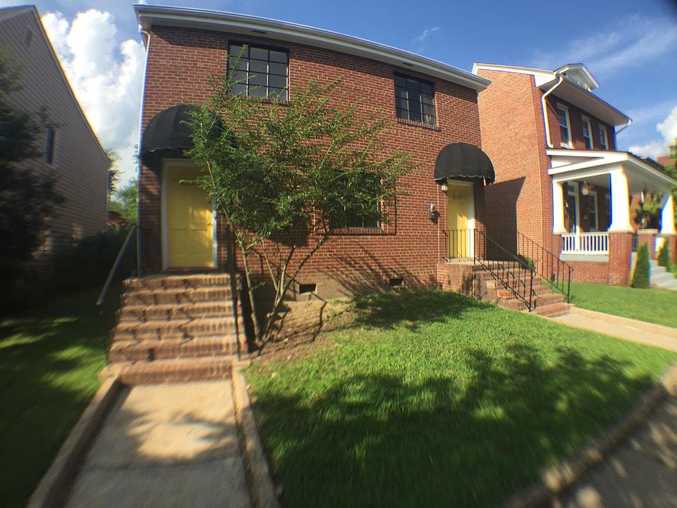 1st image of 3212 Park Ave APT B