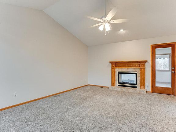 4th image of 478 62nd St