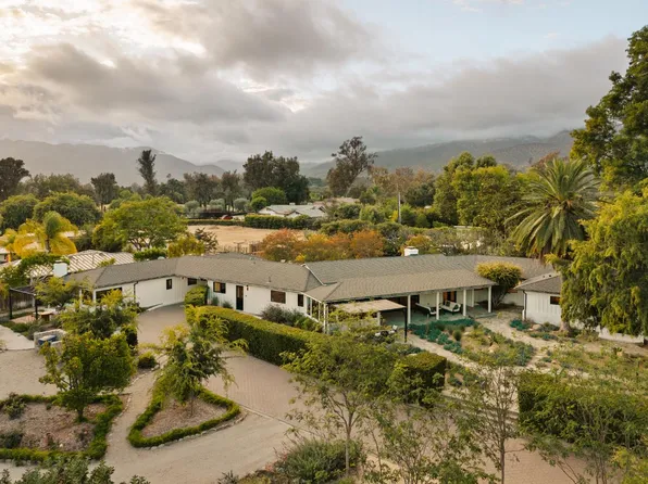 803 Country Club Dr, Ojai, CA 93023