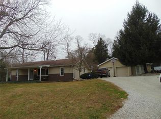 7172 W Chicken Run Rd, Madison, IN 47250