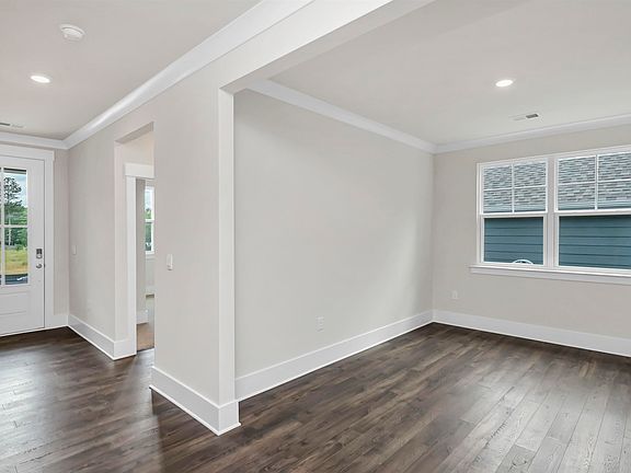 2nd image of 125 Sunny Stream Dr