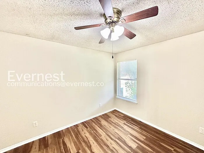 7912 Boylston Dr — Photo 15