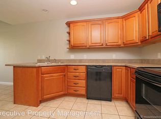2806 Larkspur Ct, Cape Girardeau, MO 63701