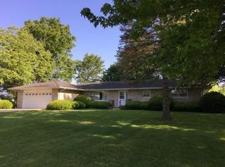 768 W 8th St, Neoga, IL 62447