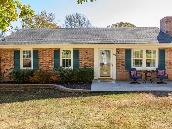 194 Odins Bow Dr, Madison Heights, VA 24572