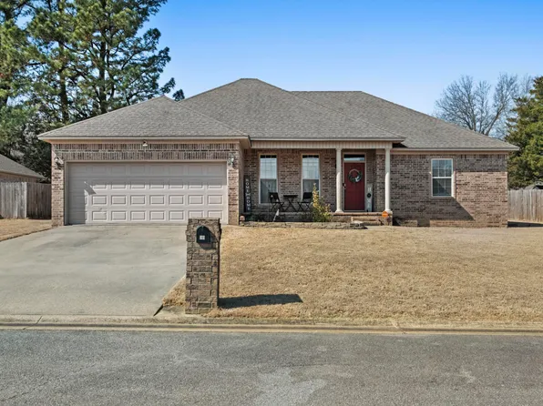 61 Rebecca Ln, Searcy, AR 72143