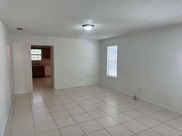 132 Bayou Sara Ave #114-B — Photo 4