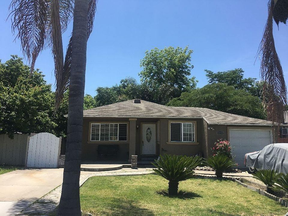 1st image of 3220 Princeton Ave