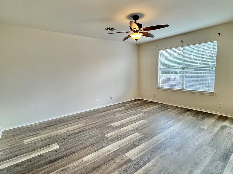 17307 Wayland Run — Photo 7