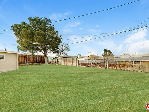 4th image of 16274 Tejon St