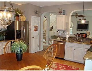 2nd image of 3020 Beaden Dr