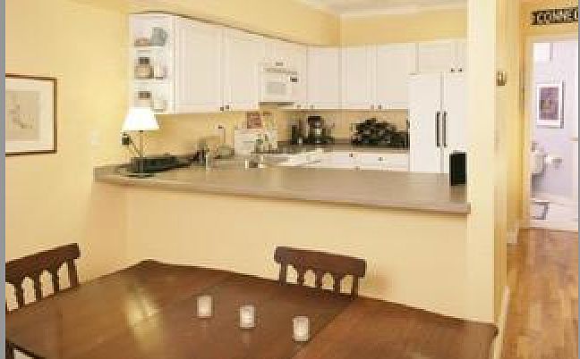 2nd image of 52 Appleton St APT 1