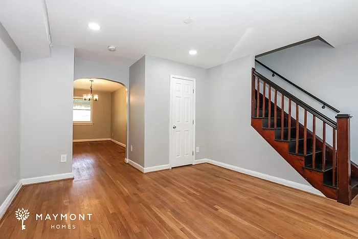 3840 8th St — Photo 5