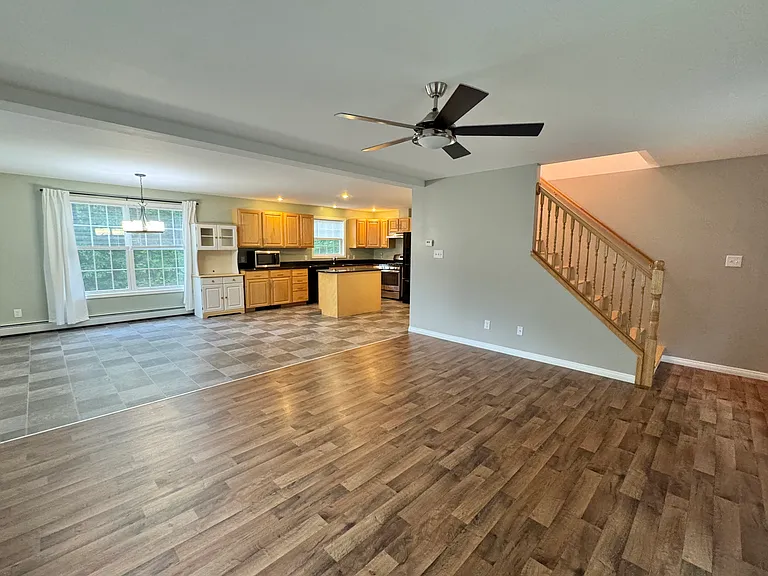 246 Green Lake Rd — Photo 7