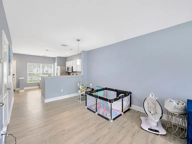 4427 Barnstead Dr — Photo 17
