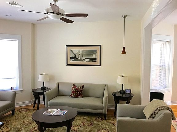 2nd image of 2217 W Giddings St #1