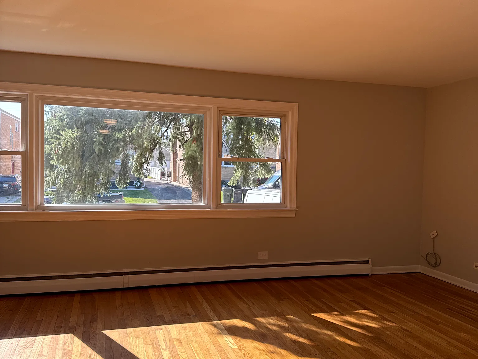 9133 Lawler Ave — Photo 1