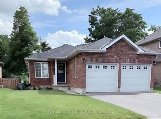 59 Sydenham Wls, Barrie, ON L4M 6R5