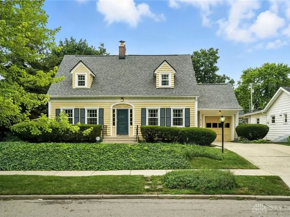 516 E Court St, Urbana, OH 43078