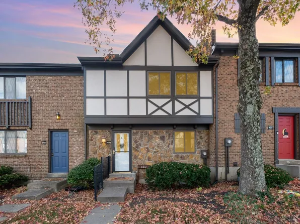 499 Halifax Cir, Cincinnati, OH 45244