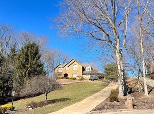 1062 Darrell Dr NE, New Philadelphia, OH
