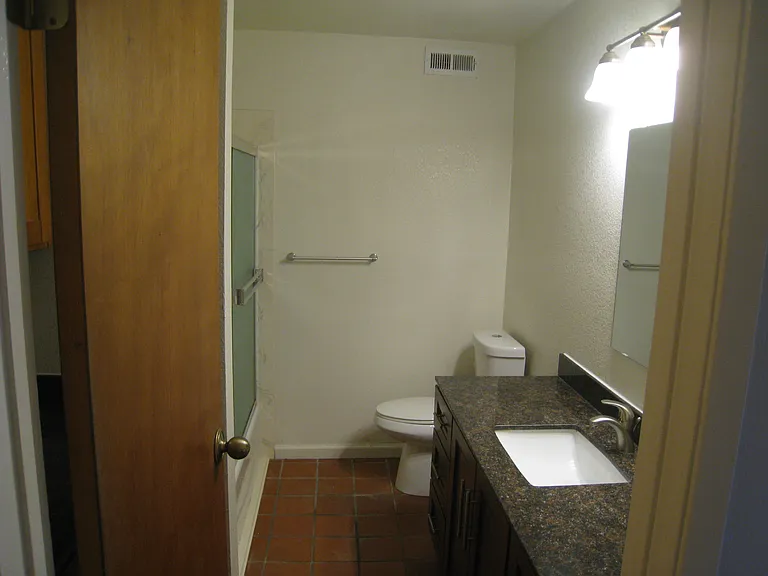 22628 Valley View Dr #A — Photo 19
