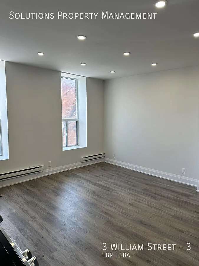Bright Beautiful 1 Bedroom — Photo 2