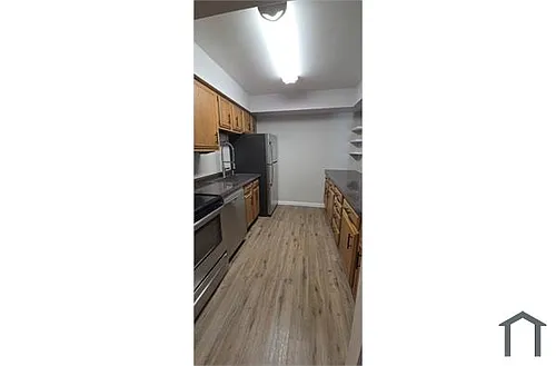 6537 Woodhall Dr #4 Photo 1