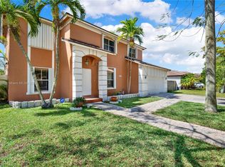 18082 SW 152nd Ct, Miami, FL 33187