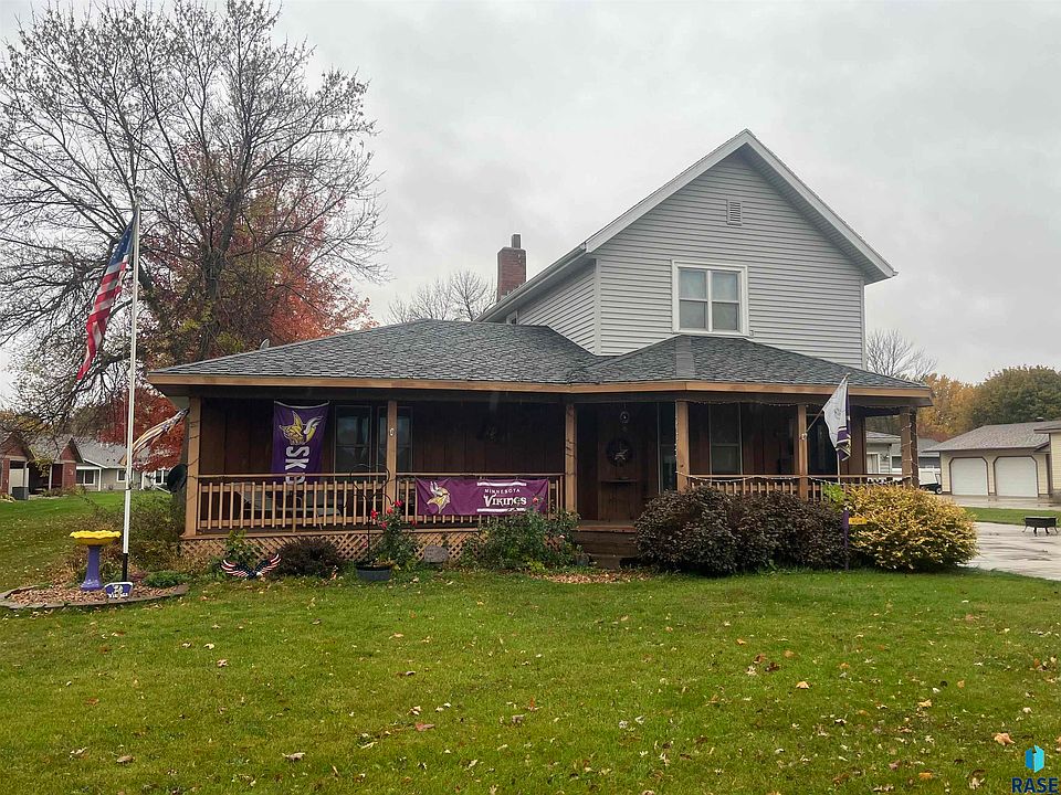 1st image of 1013 N Blue Mound Ave