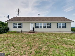 912 Schwartz Valley Rd, Schuylkill Haven, PA 17972