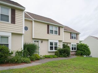 23 Scott Ln, Sandown, NH 03873