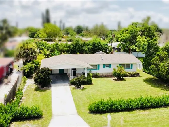 2084 46th ST SW, NAPLES, FL 34116