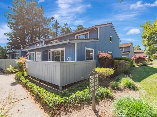 5016 Country Club Drive, Rohnert Park, CA 94928