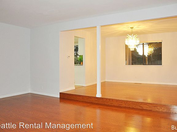 2nd image of 14208 93rd Ave NE
