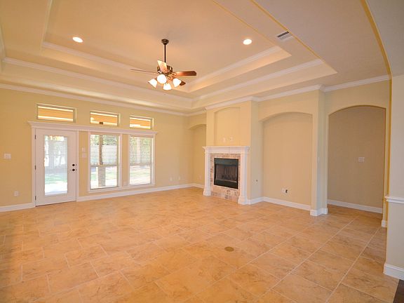 4th image of 2102 Williams Glen Dr