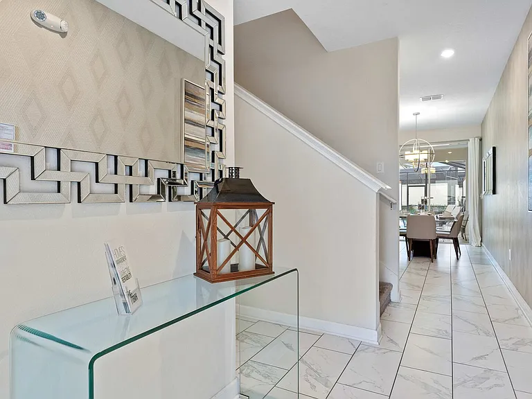 Romeo Cir — Photo 10