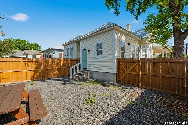 732 Lamar St #2 — Photo 19