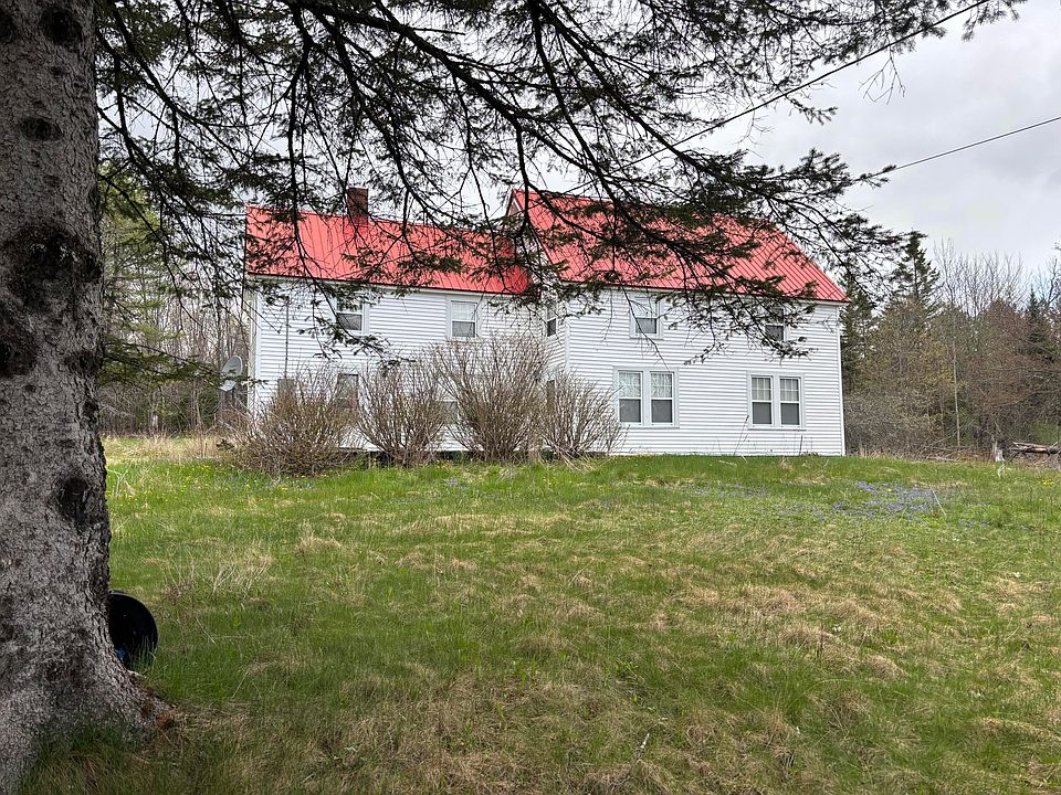 2nd image of 522 Water Street