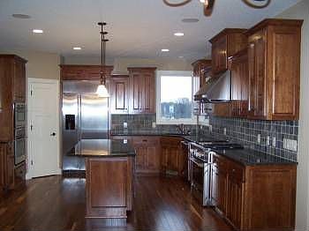 4th image of 6040 Quantico Ln N