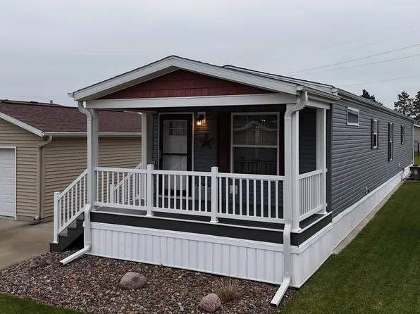535 Collin Drive, Tomah, WI 54660