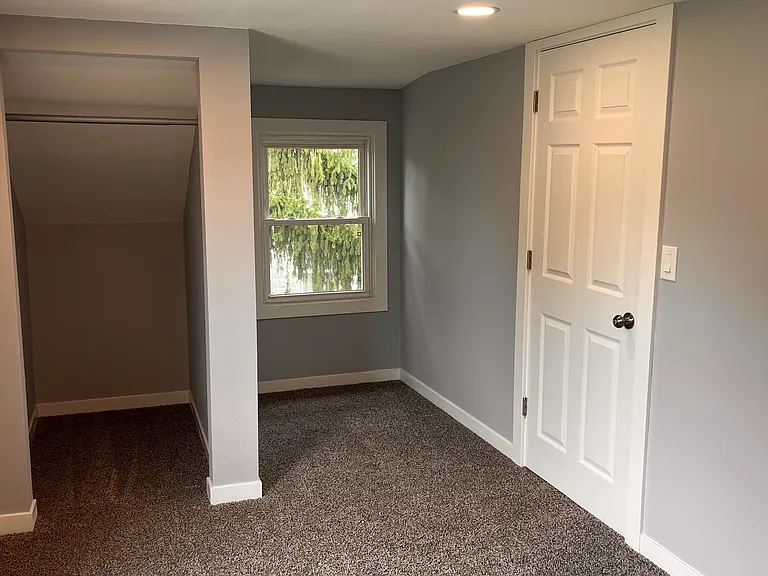 10936 Toledo St — Photo 13